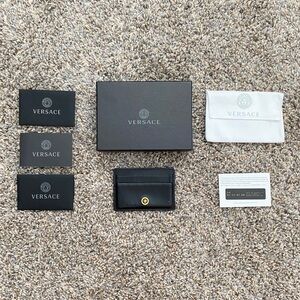 Versace Men’s Wallet WITH BOX, TAGS, VERIFICATION